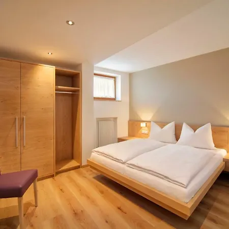 Ferienwohnung Sonnenhof Riffian Exterior foto